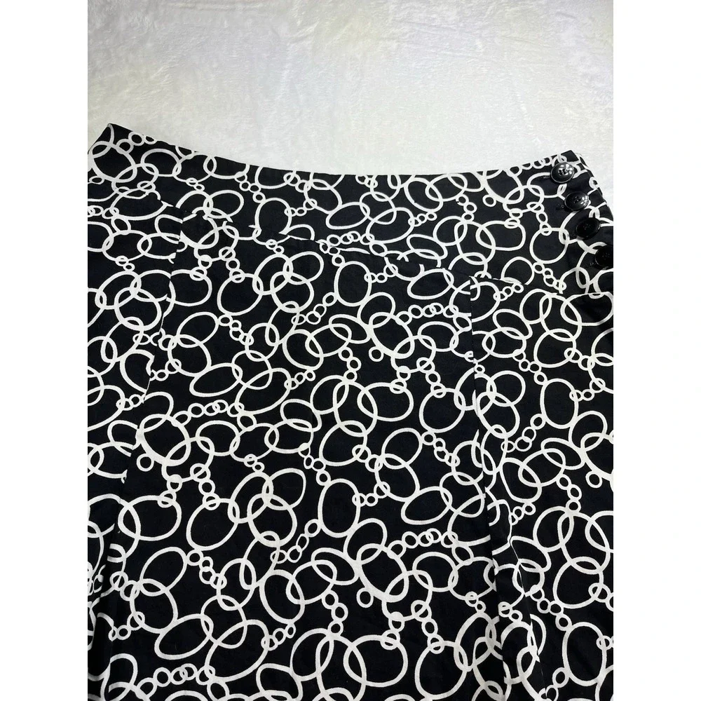 Lane Bryant Women's Size 20 Black White Abstract Button Accent Mini Skirt Office